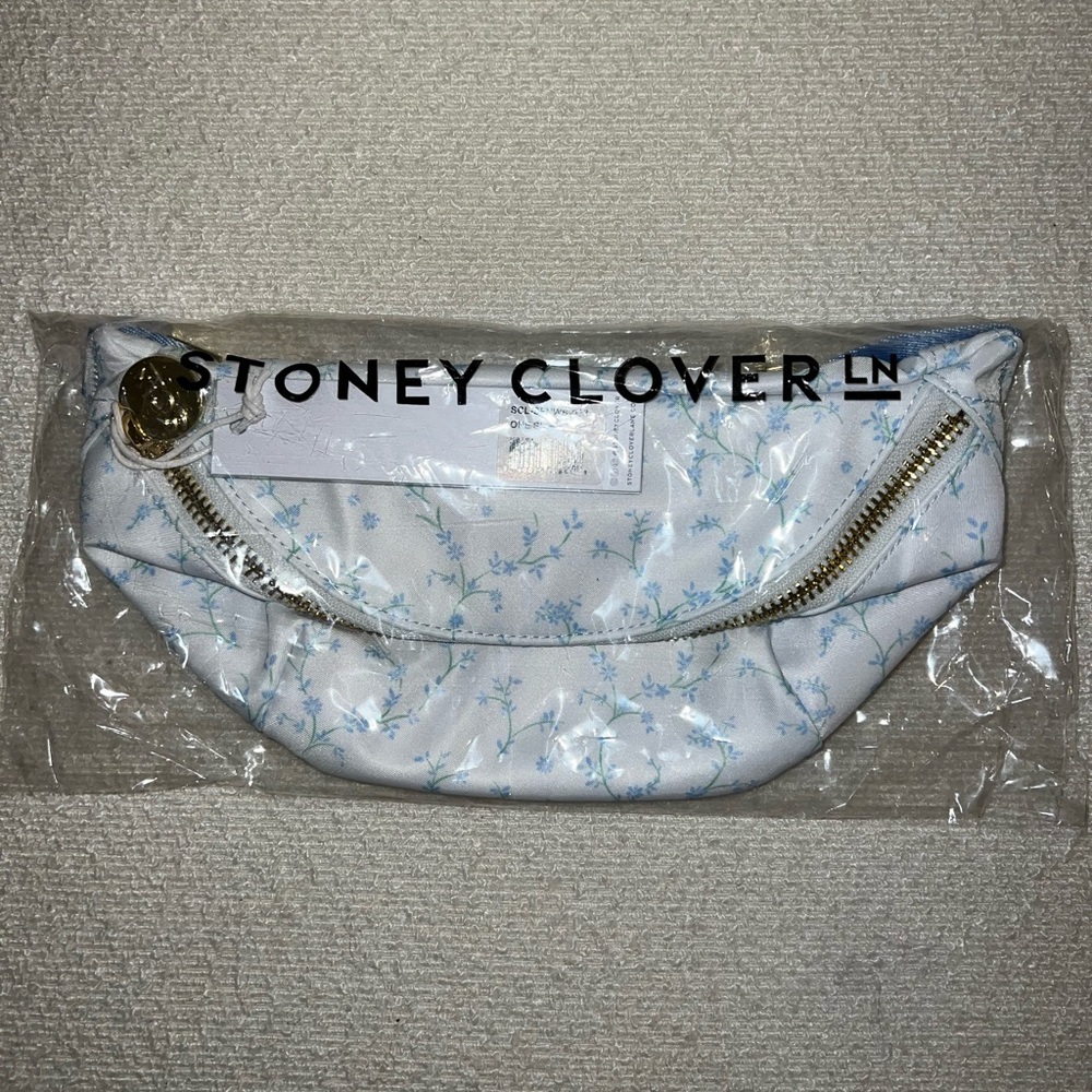 BNWT stoney clover lane flower fields classic Fanny pack